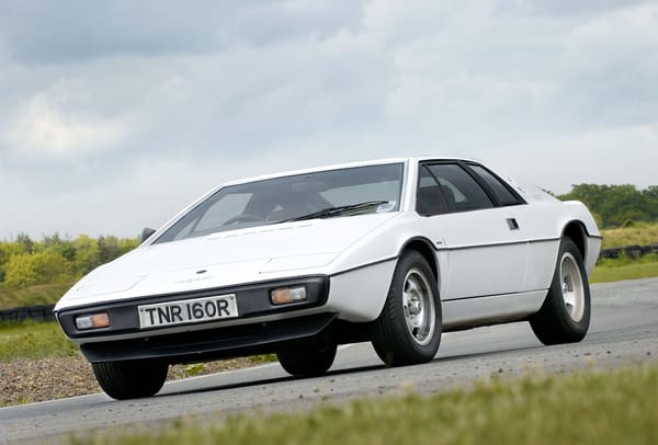 Lotus Esprit