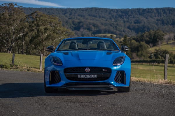 Jaguar F-Type SVR